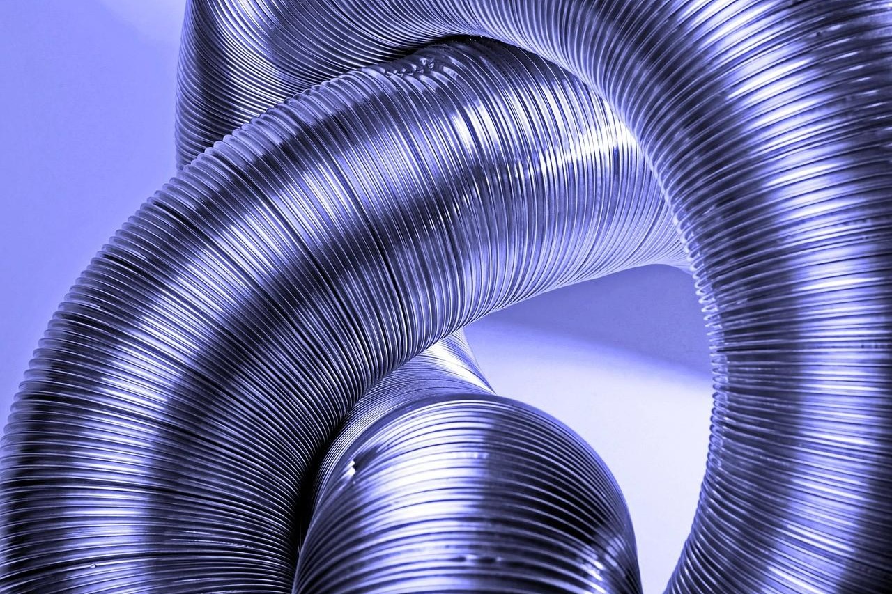 Tuyau souple de ventilation, similaire à celui utilisé pour raccorder un caisson étanche vers l'extérieur